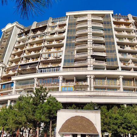 Apartment In Arcadia Palace With Sea View! 오데사 외부 사진